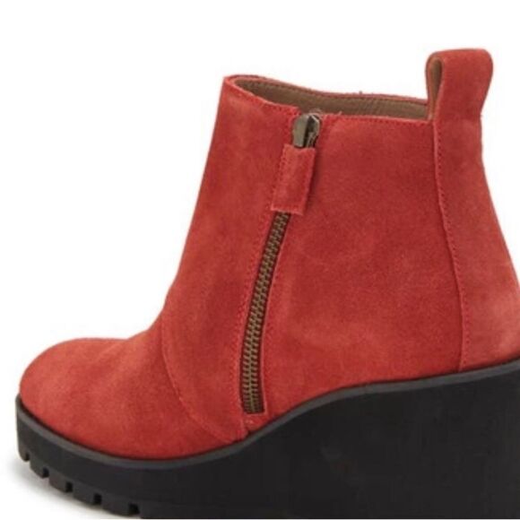 Eileen Fisher TINKER Brick Red Suede Leather Wedge Heel Lug Sole Ankle Bootie - Picture 2 of 16